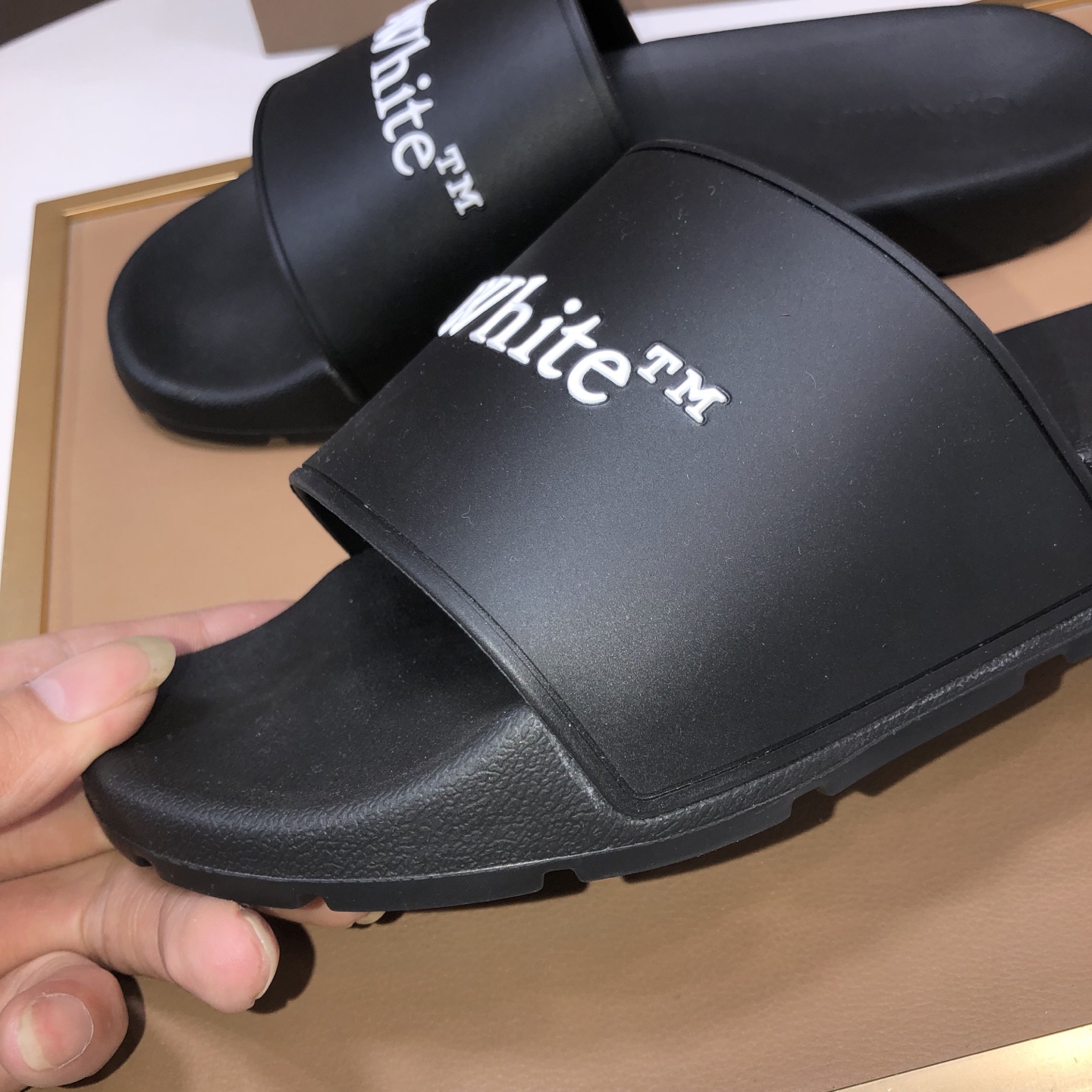 lote de fábrica [off-white] zapatillas originales una a una réplica despiadada bienes de alta calida