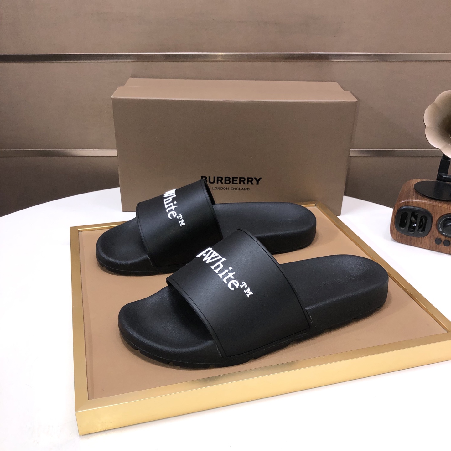 lote de fábrica [off-white] zapatillas originales una a una réplica despiadada bienes de alta calida