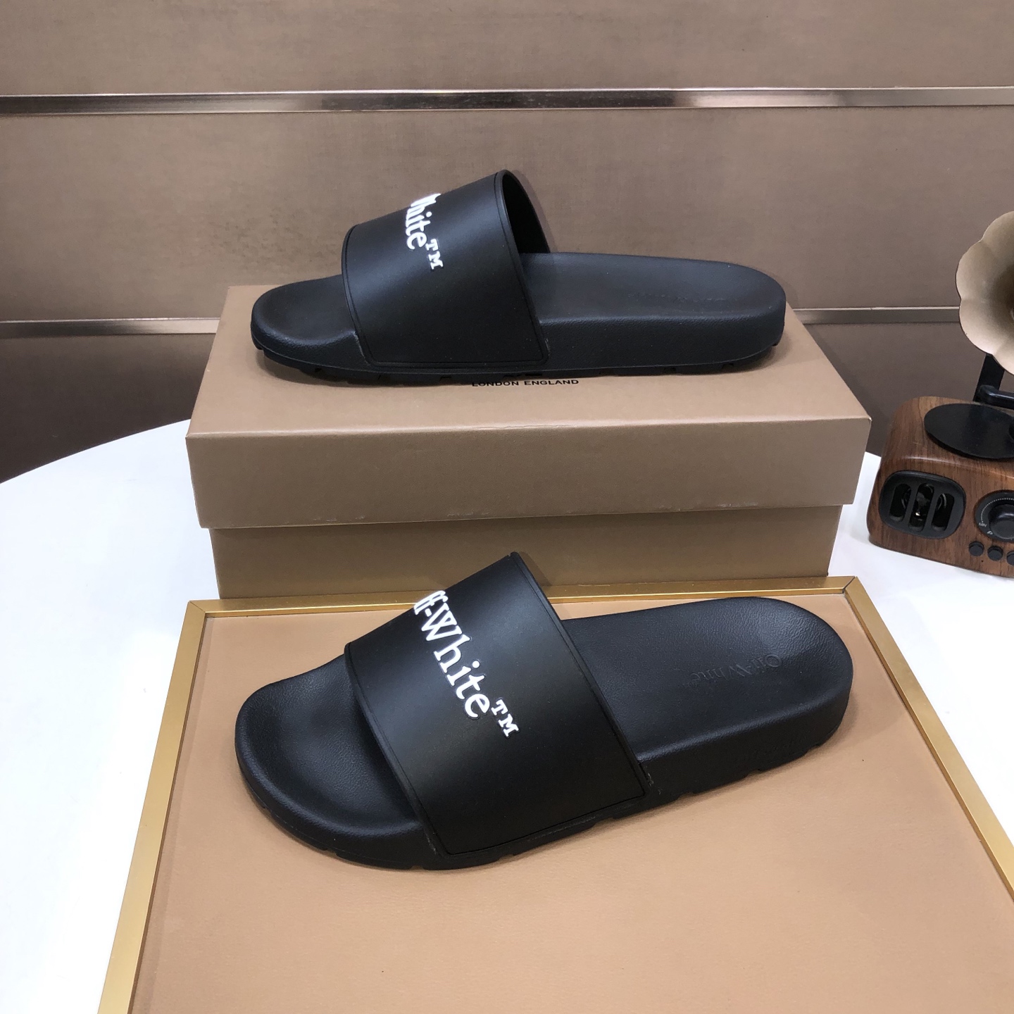 lote de fábrica [off-white] zapatillas originales una a una réplica despiadada bienes de alta calida