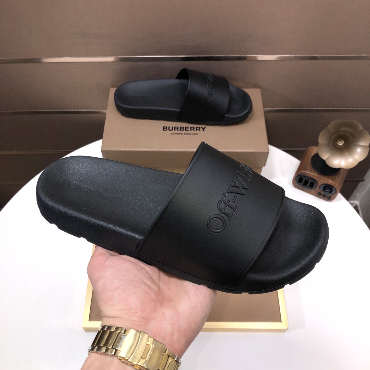 lote de fábrica [off-white] zapatillas originales una a una réplica despiadada bienes de alta calida