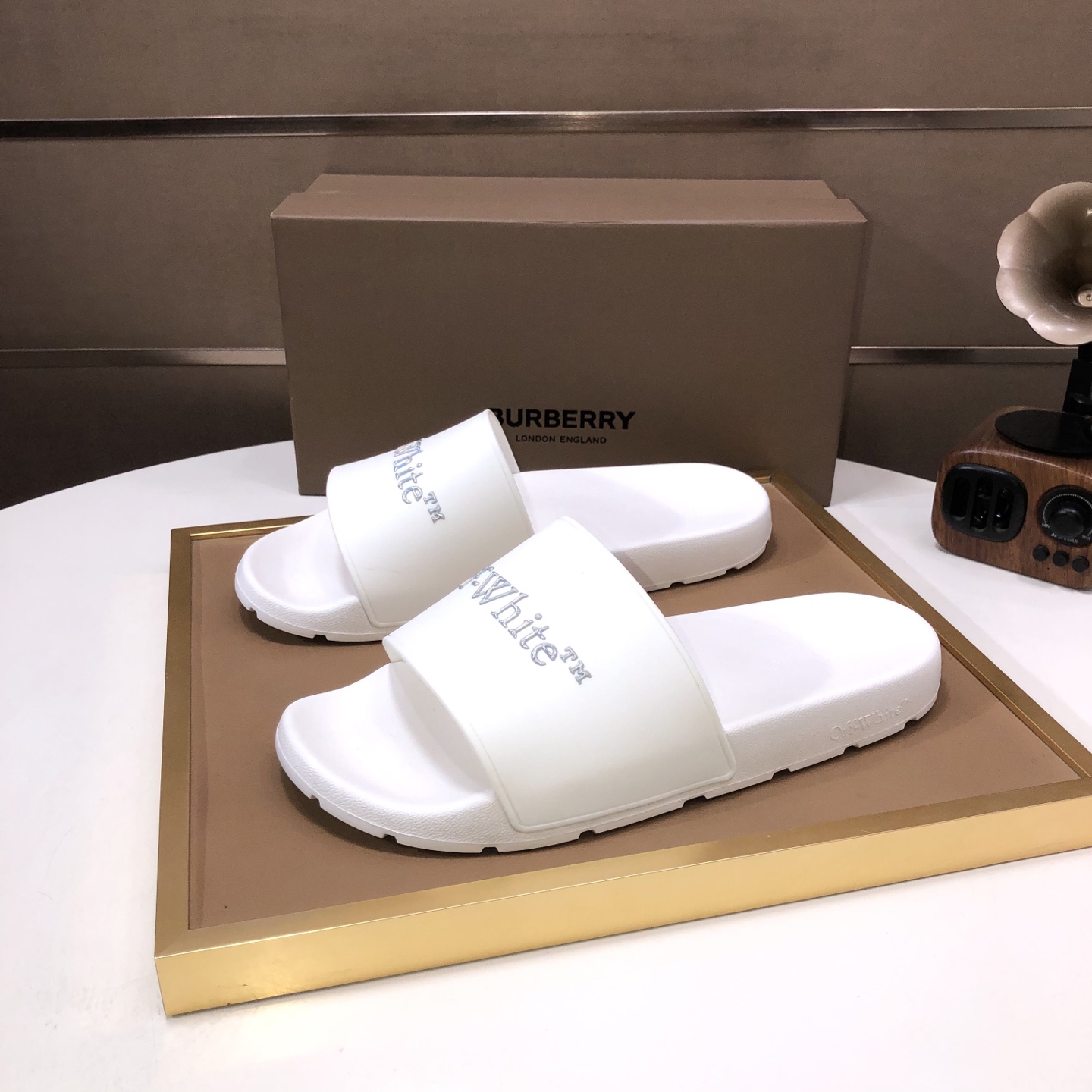 lote de fábrica [off-white] zapatillas originales una a una réplica despiadada bienes de alta calida