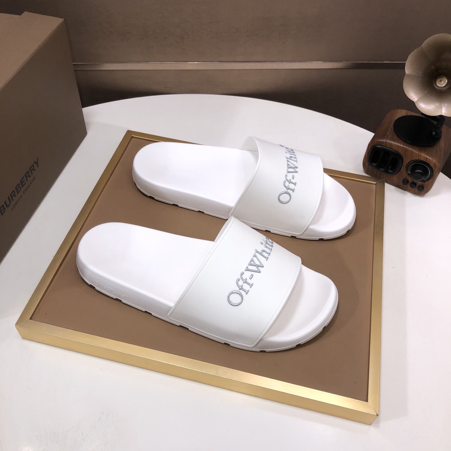lote de fábrica [off-white] zapatillas originales una a una réplica despiadada bienes de alta calida