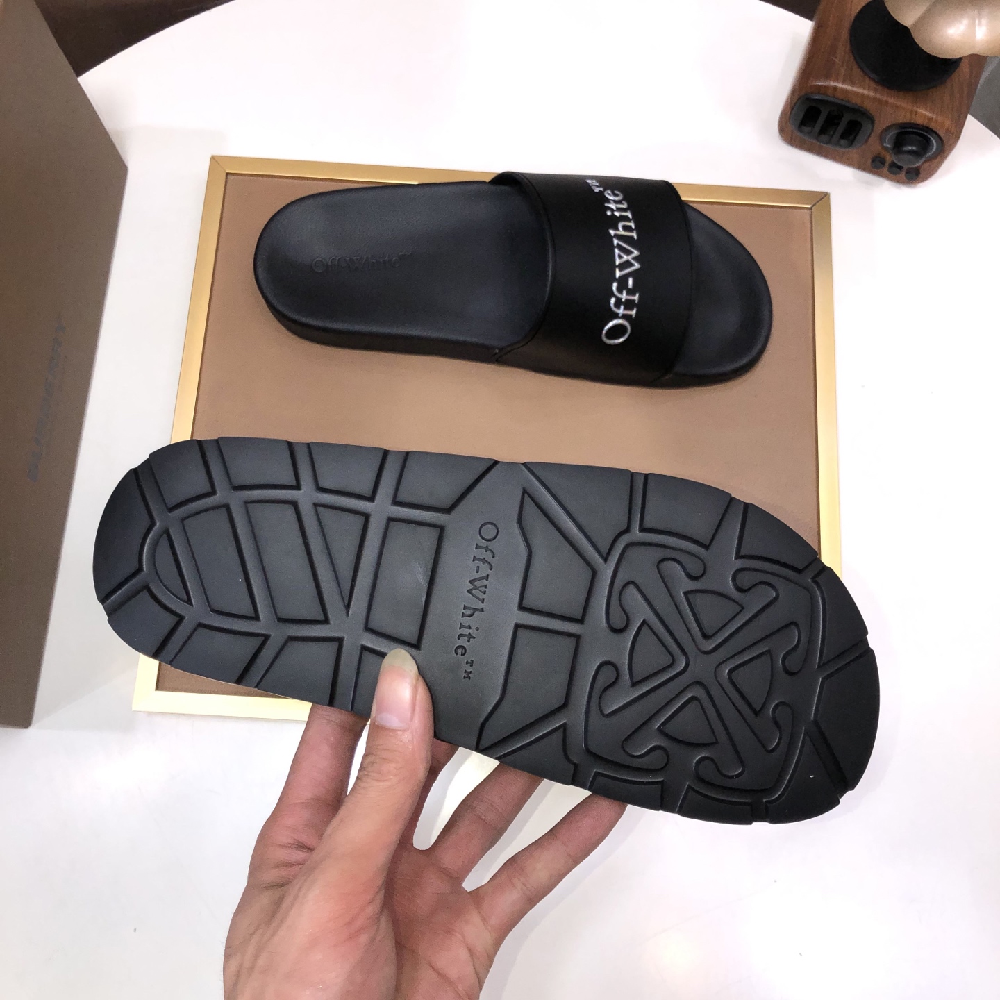 lote de fábrica [off-white] zapatillas originales una a una réplica despiadada bienes de alta calida