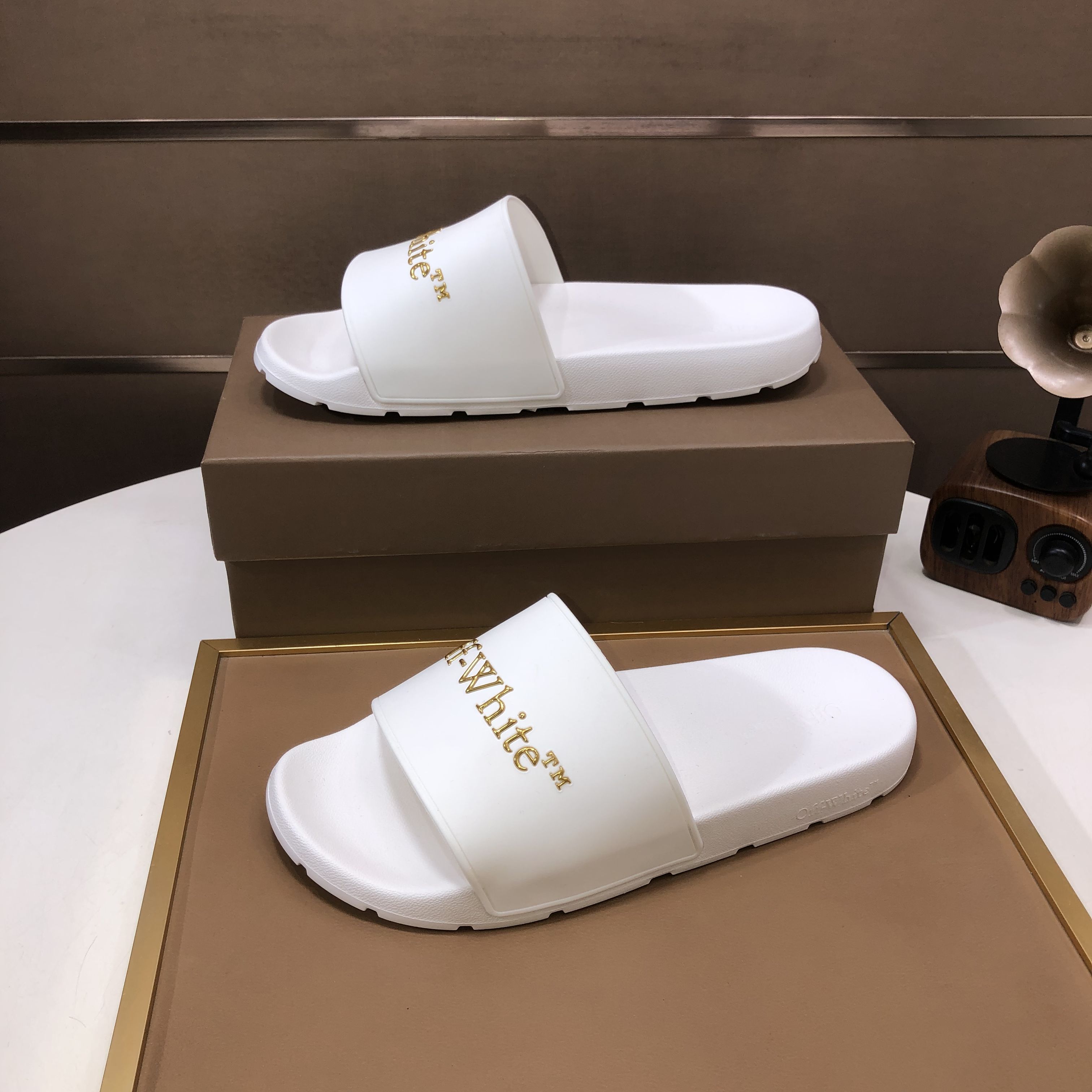 lote de fábrica [off-white] zapatillas originales una a una réplica despiadada bienes de alta calida