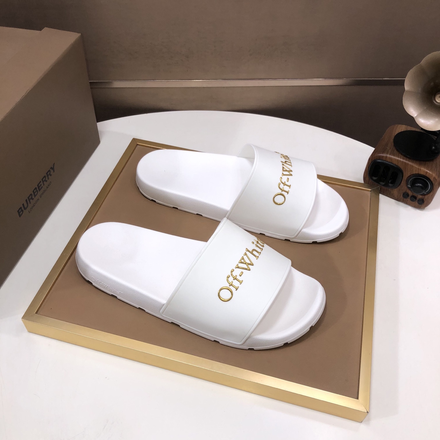 lote de fábrica [off-white] zapatillas originales una a una réplica despiadada bienes de alta calida