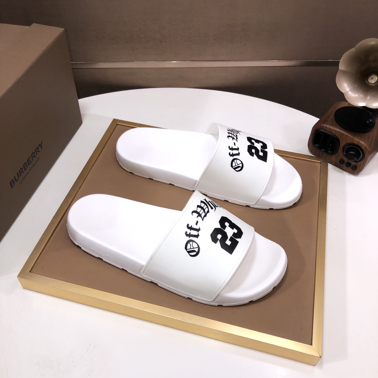 lote de fábrica [off-white] zapatillas originales una a una réplica despiadada bienes de alta calida