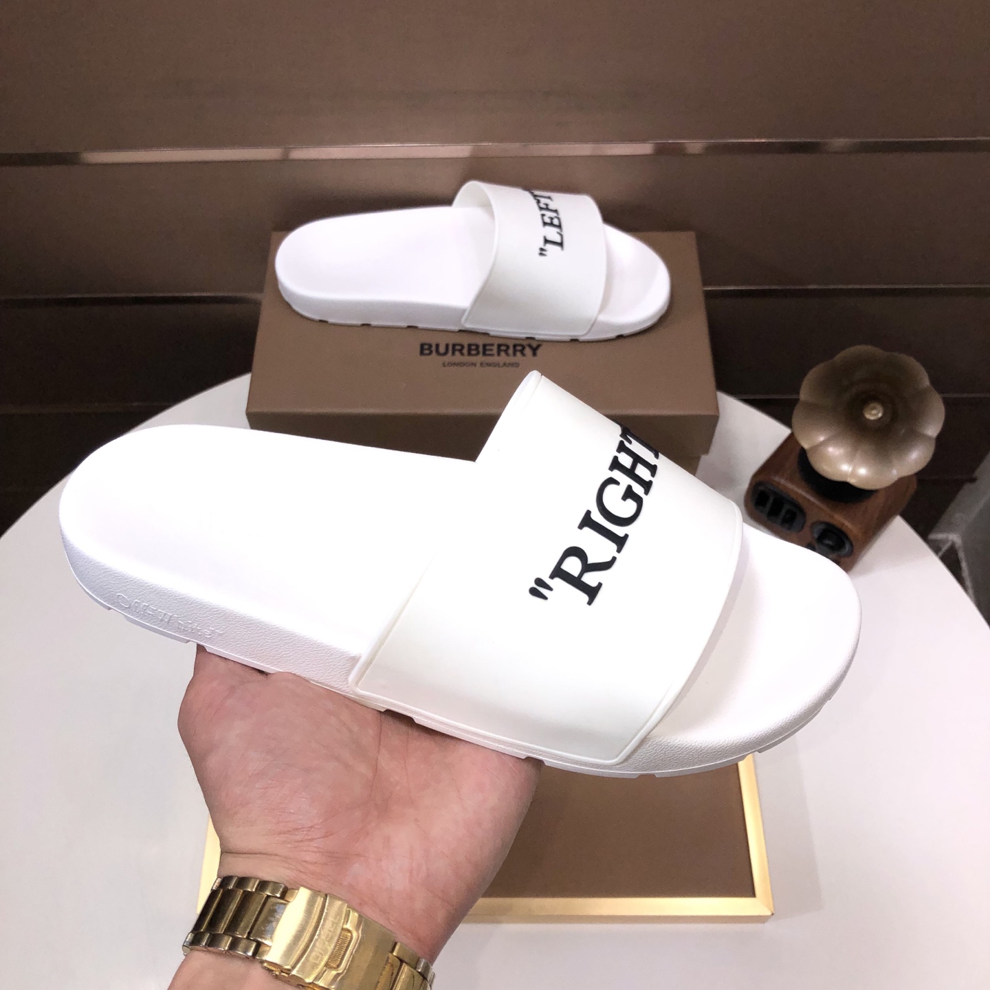 lote de fábrica [off-white] zapatillas originales una a una réplica despiadada bienes de alta calida