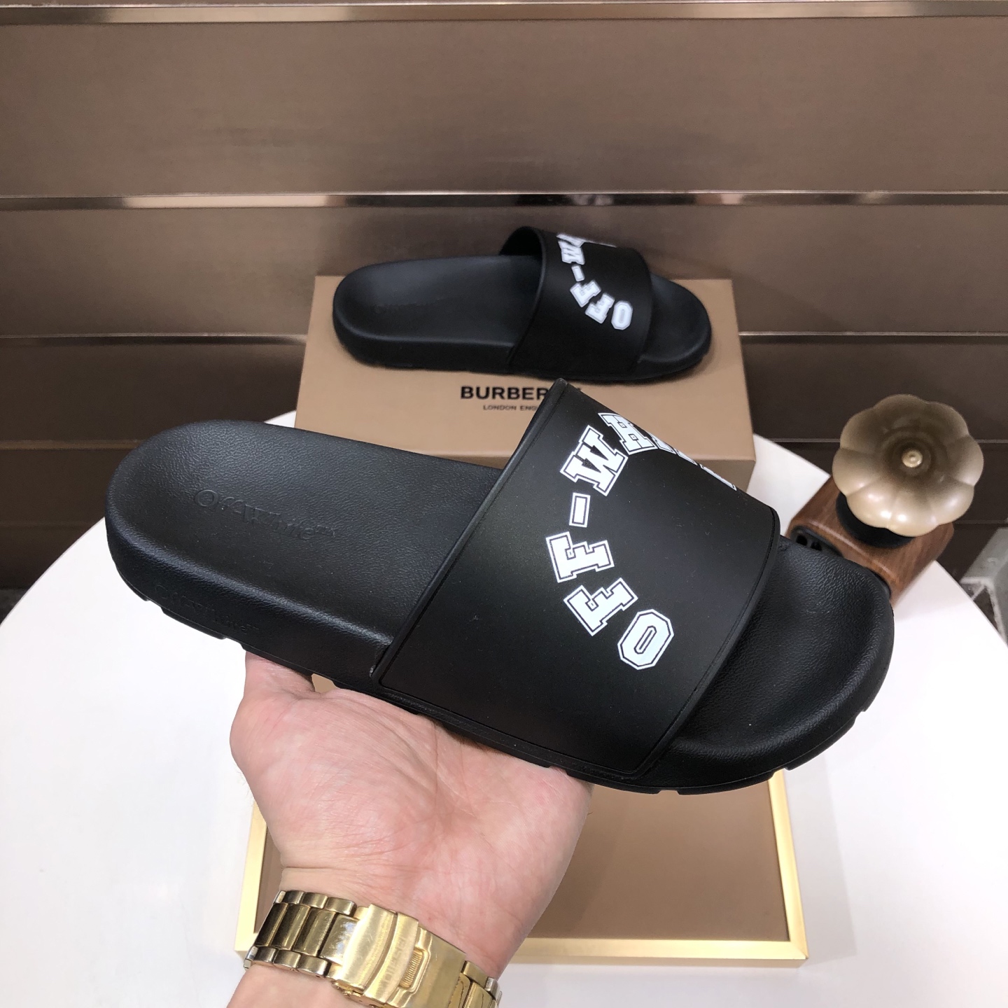 lote de fábrica [off-white] zapatillas originales una a una réplica despiadada bienes de alta calida