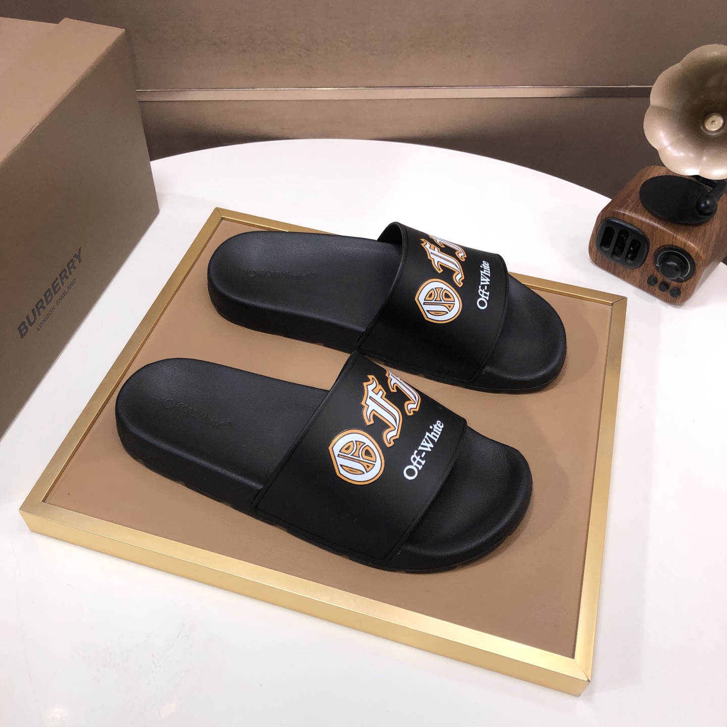 lote de fábrica [off-white] zapatillas originales una a una réplica despiadada bienes de alta calida