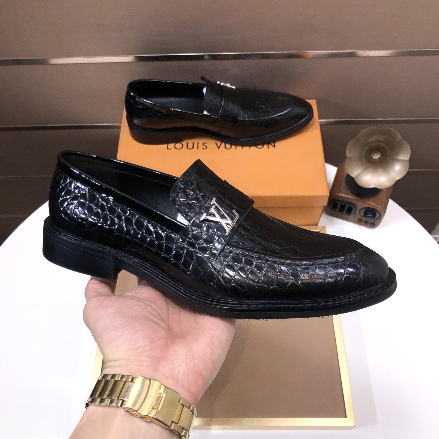 Louis Vuitton Men's Black Leather Loafers with Alligator Embossed Design 6 i1745429972012 9886 0 4