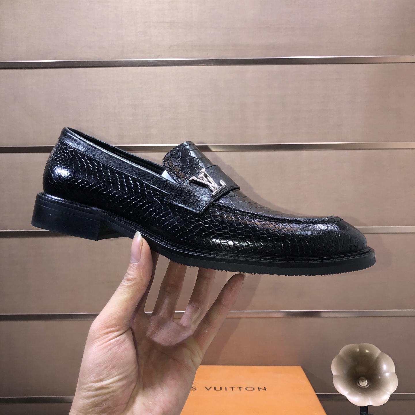 Louis Vuitton Men's Formal Loafers - Luxurious Style, Premium Leather 5 i1745430013152 7399 0 3