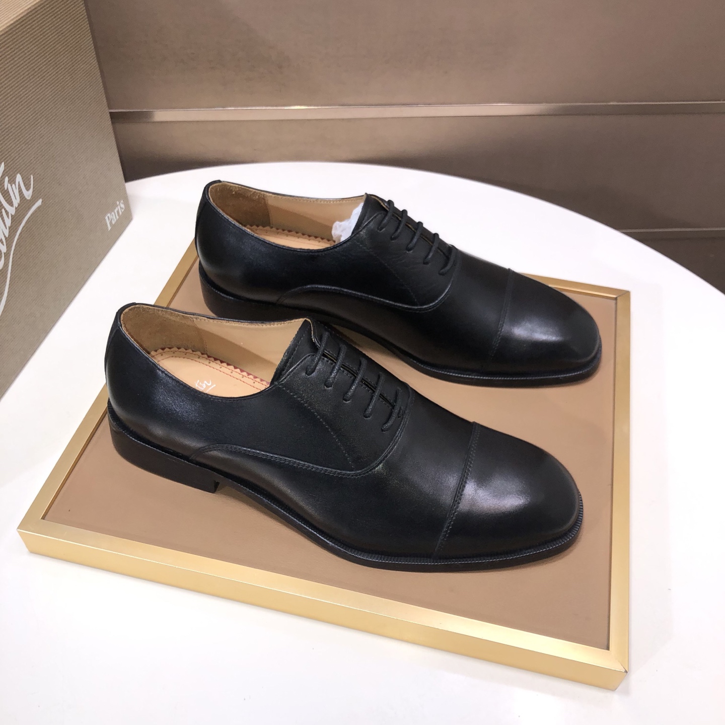 Christian Louboutin（cl男） Style Leather Men's Shoes Lookbook Reference image 2
