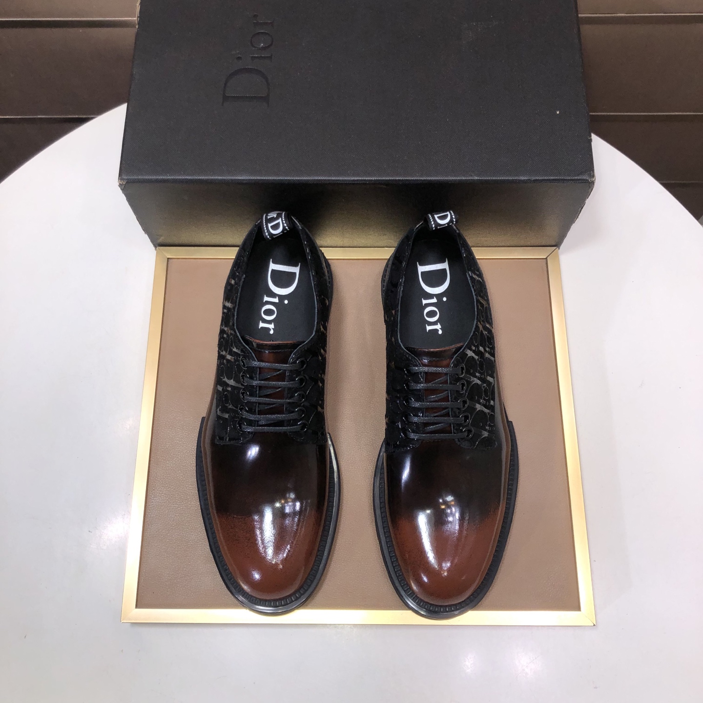 NO:589245,[Dior] (water-dyed cowhide lining) Dior original 1:1 high quality, imported original material, imported original cowhide, water-dyed cowhide lining, original TPU outsole, code number: 38-44 (45 customized),, dior, dior, cowhide19860909【Dior】（水染牛皮内里）迪奥原版1:1高品质,进口原版料,进口版原牛皮,水染牛皮内里,原版TPU大底,码数:38-44(45定做),,dior,dior,cowhide,Men's shoes
