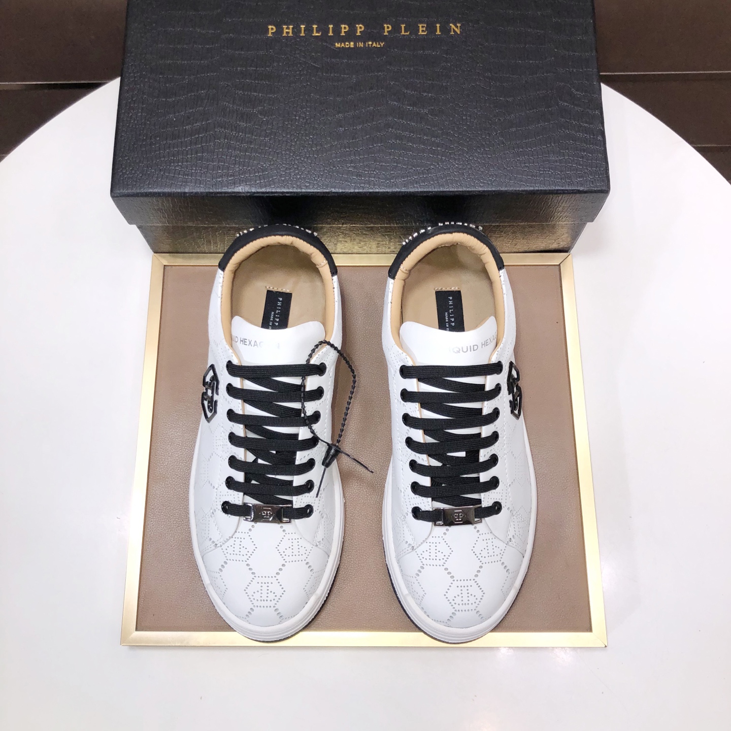 NO:853382,[PHILIPP PIEIN] (Philip PLEIN) official website latest original model opening, fabric original first-grain calfskin, original hardware reel, lining cowhide lining [strong] fine workmanship, perfect last shape, code number: 40 to 46 (custom-made 46 is non-refundable),,PHILIPP PLEIN,cowhide19860909【PHILIPP PIEIN】（菲利普普萊茵）官网最新款原版开模,面料原版头层粒面小牛皮,原版五金轱辘头,裡料牛皮内里[强]做工精细,完美楦型,码数:40到46(46定做不退换),,PHILIPP PLEIN,cowhide,Men's shoes