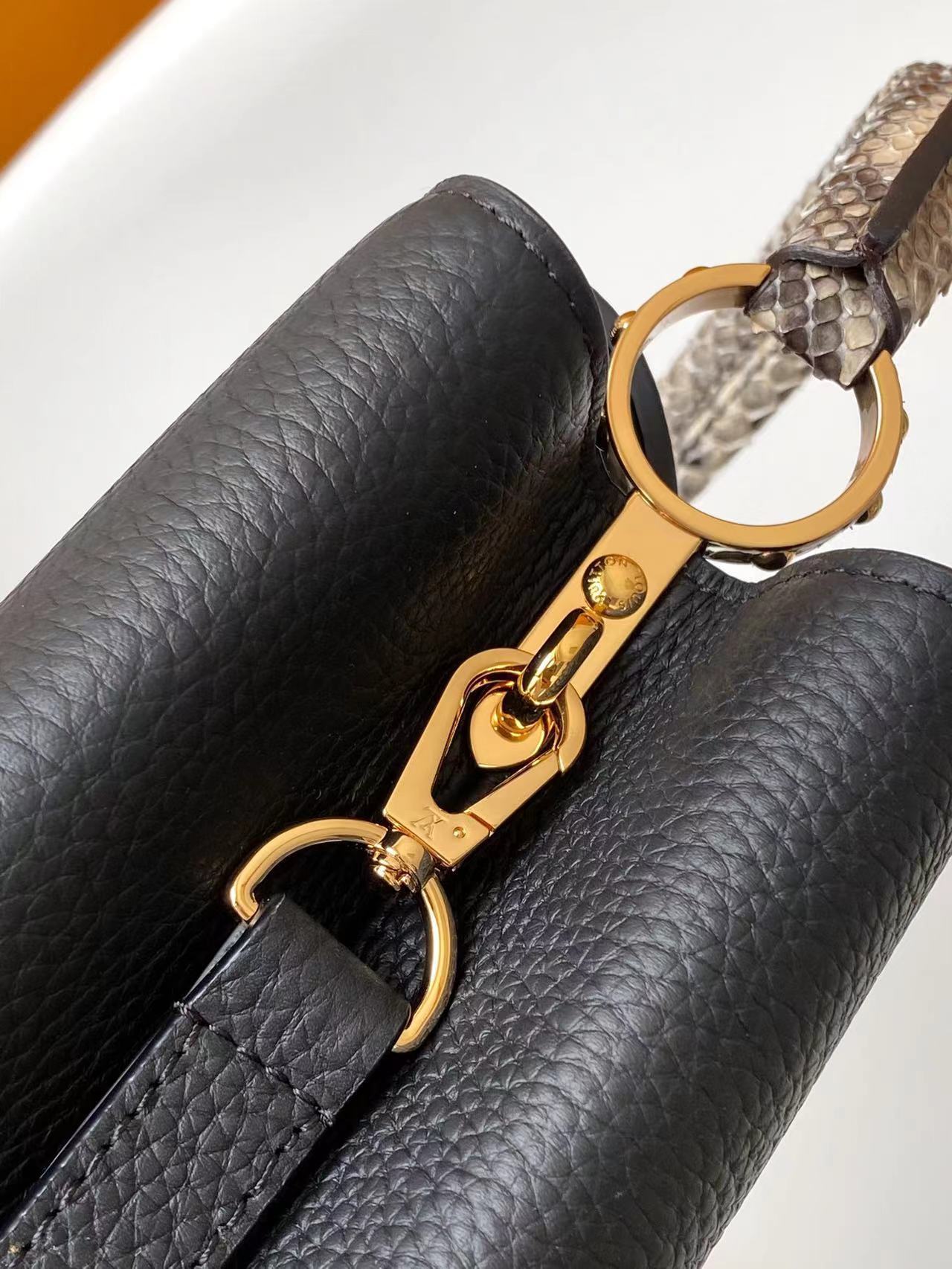 N85515白色 N85514黑色 特级原厂 动态163 2024 夏季款 Capucines 迷你手袋