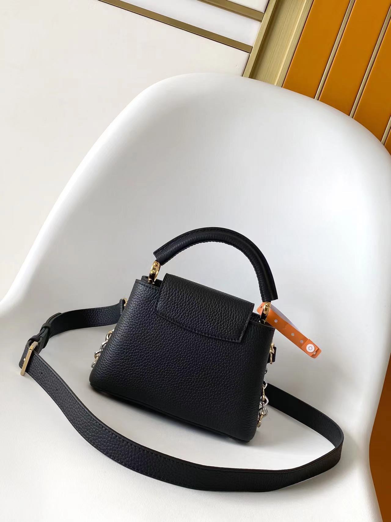 M12936黑色 M12935灰色 M12938米白 M12937红色特级原厂 动态 163本款 Cap