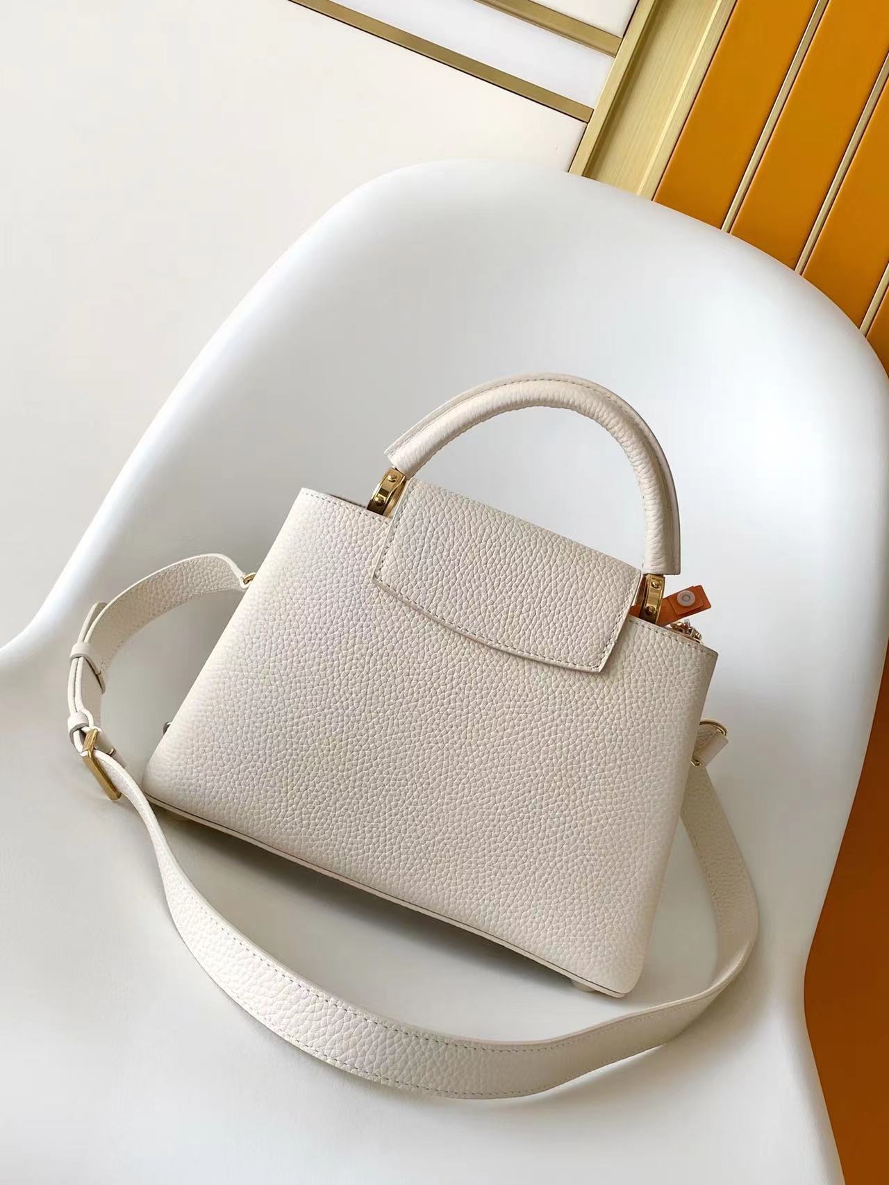 M12936黑色 M12935灰色 M12938米白 M12937红色特级原厂 动态 163本款 Cap