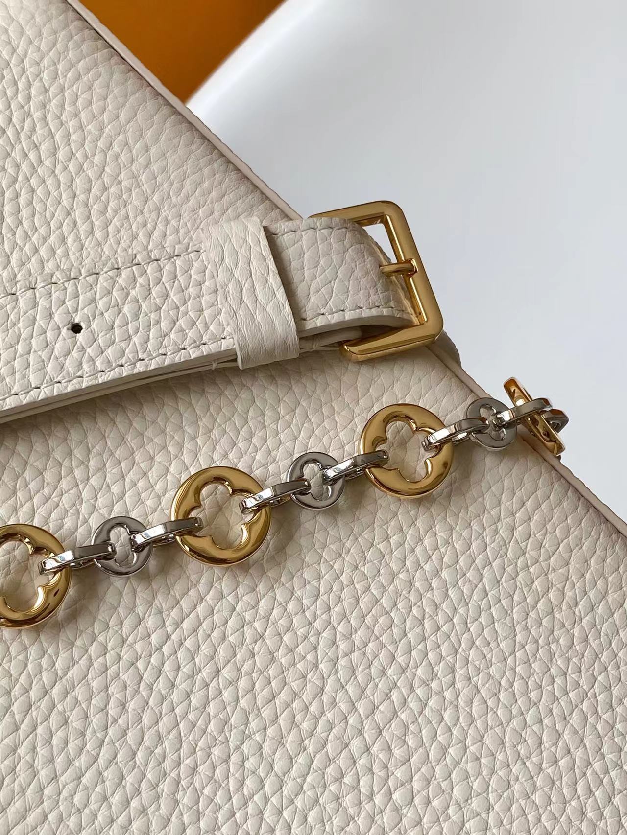 M12936黑色 M12935灰色 M12938米白 M12937红色特级原厂 动态 163本款 Cap