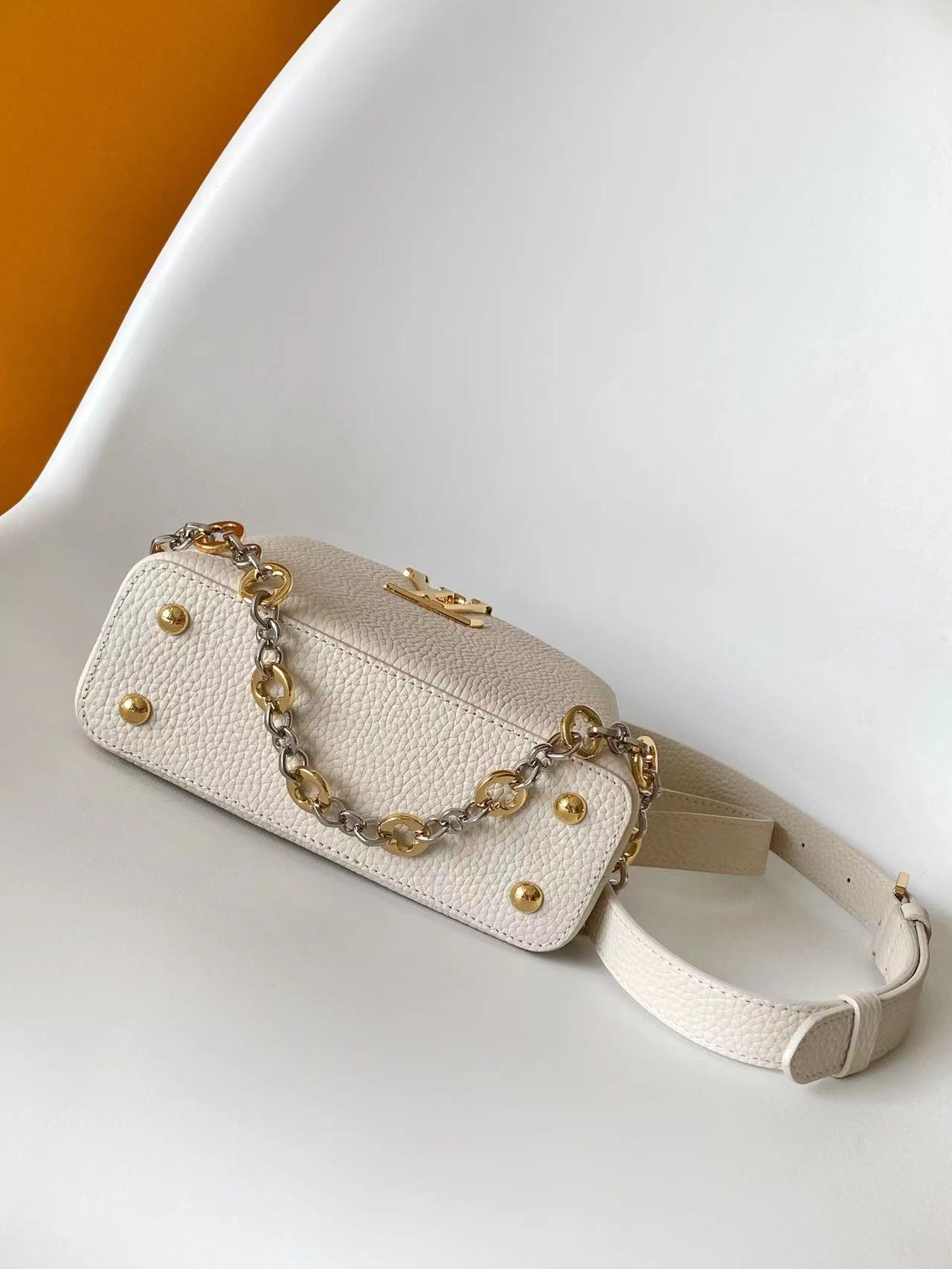 M12936黑色 M12935灰色 M12938米白 M12937红色特级原厂 动态 163本款 Cap