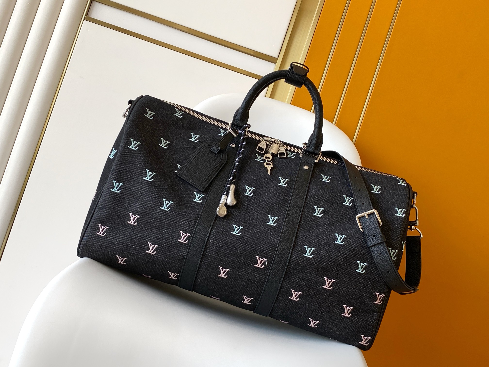 Louis Vuitton Keepall Bandoulière 50 Blason Denim Travel Bag