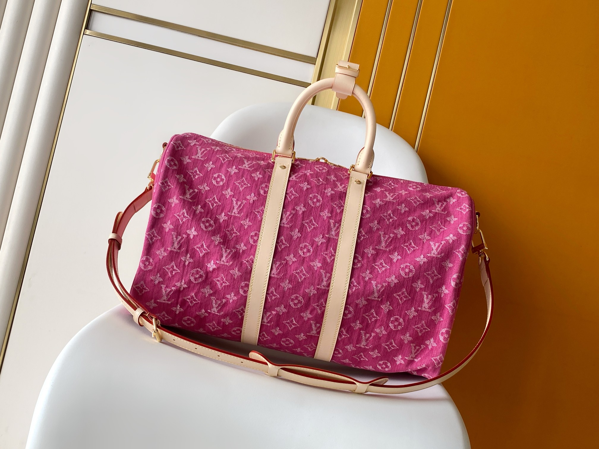 Louis Vuitton M27944玫红牛仔 163c01动态芯片