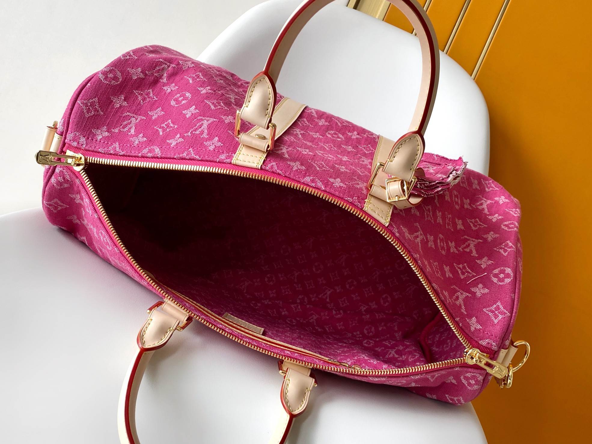 Louis Vuitton M27944玫红牛仔 163c01动态芯片