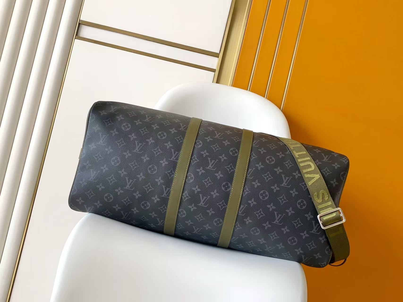 Keepall Bandoulière 55 Monogram Eclipse travel duf