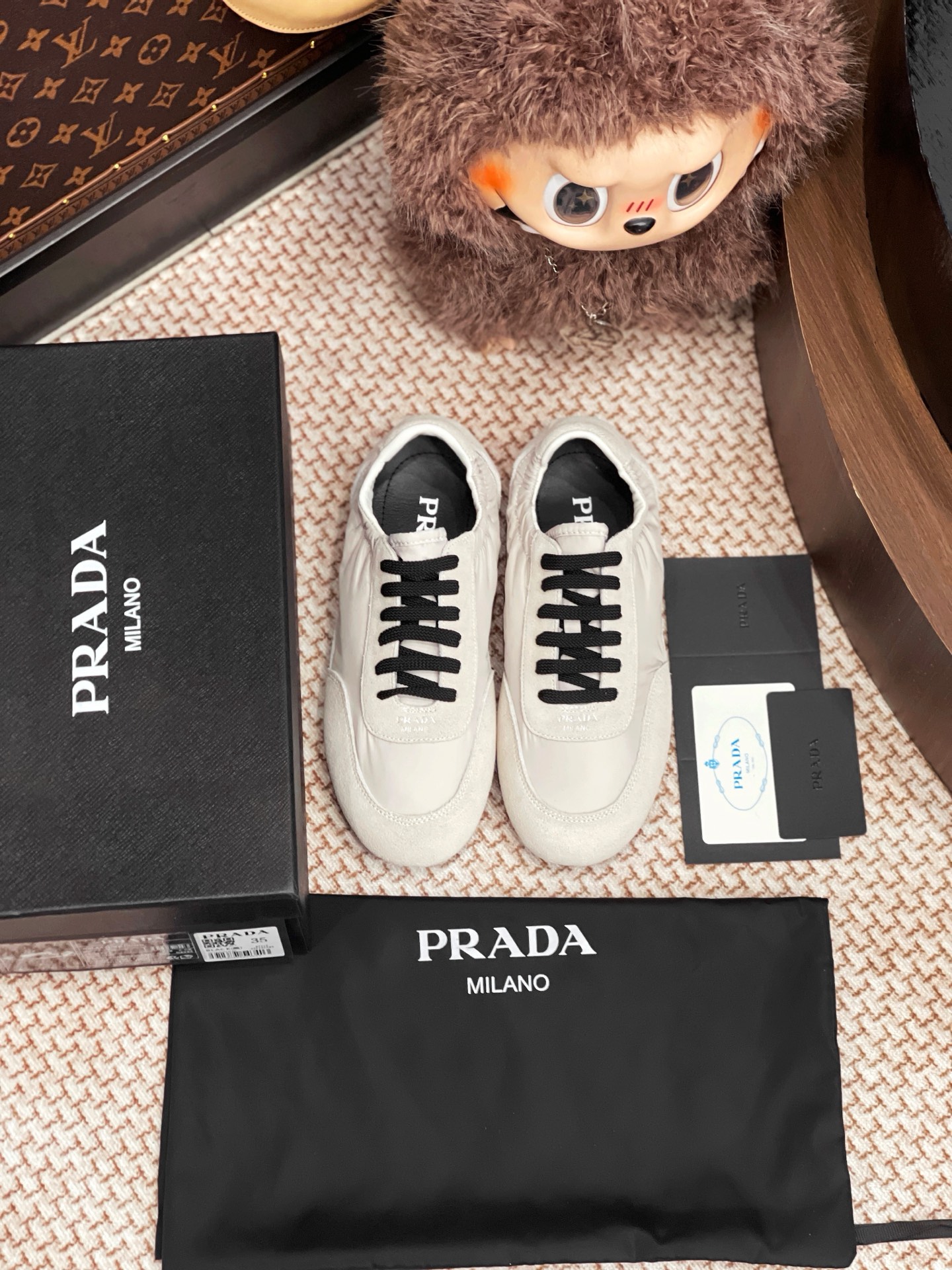NO:258749,Prada 25ss Collapse Sneaker ballet shoes are purchased and developed for Zp, all customized materials, exclusive mold opening sole, all details are shipped together, and even the packaging is the same as the genuine one. Size: Women 35-40 Men 39-45, casual shoes/sports shoes, prada, sneakers19860909Prada 25ss Collapse Sneaker芭蕾舞鞋整双鞋子采购Zp开发打造,全部定制材料,独家开模大底,细节全部对版出货,连包装也做到跟正品一样.码数:女35-40 男39-45,休闲鞋/运动鞋,prada,sneakers,Women's Shoes