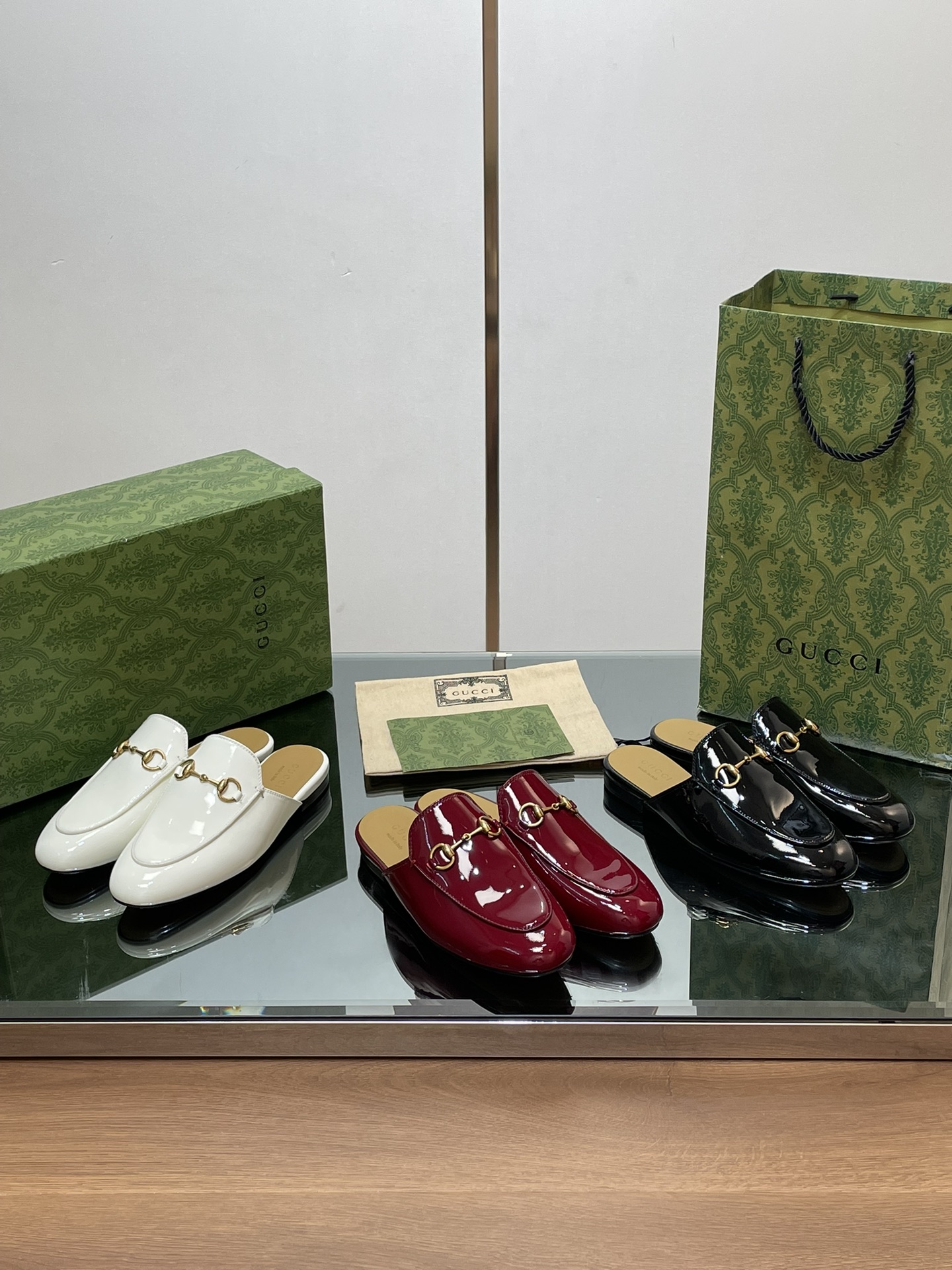 NO:650196,Gucci Autumn and Winter Series Loafers, new colors of slippers, loafers, loafers, slippers19860909古奇秋冬系列 乐福单鞋 拖鞋新配色,乐福鞋,loafers,slippers,Women's Shoes