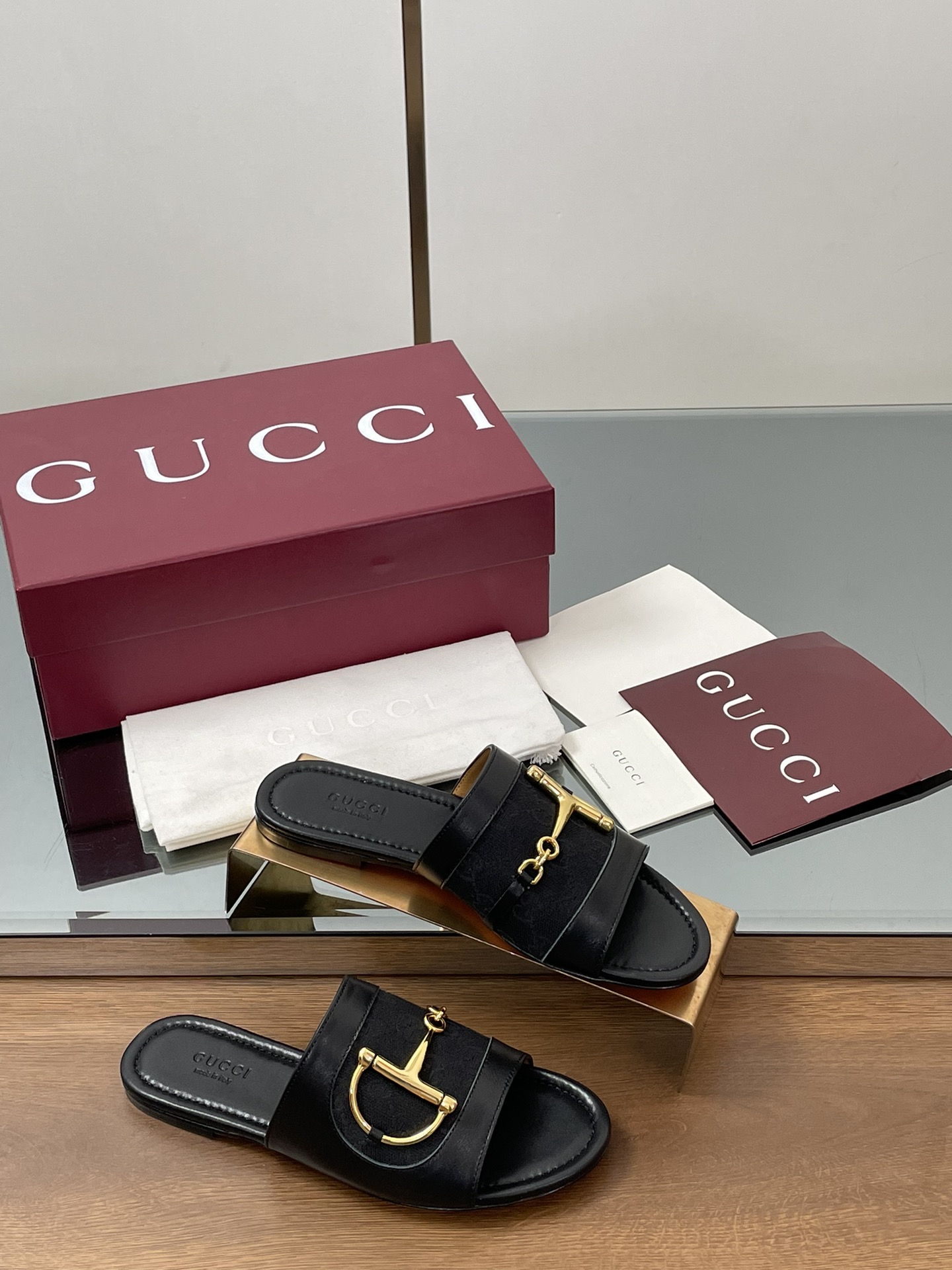 Gucci D-Ring Leather Slide Sandals Women's Summer Open Toe Mules 2 i1745403622 6085 1