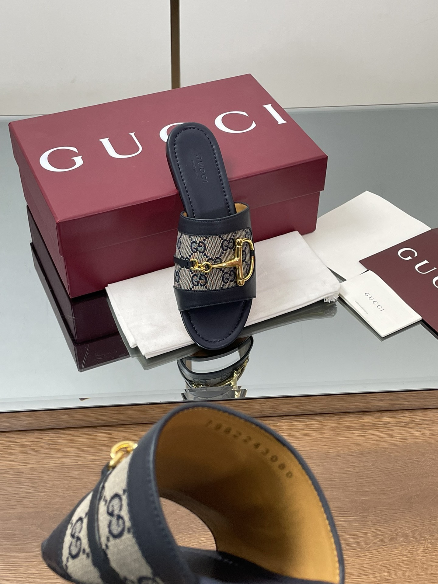 Gucci D-Buckle Slide Sandals Women's Leather Open Toe Slippers 8 i1745404143 3414 3