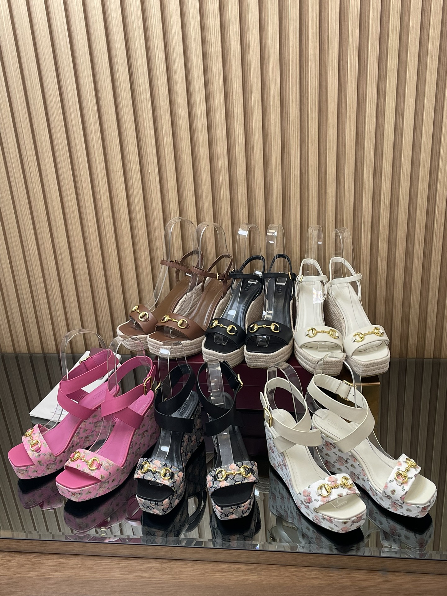 NO:614357,Although autumn has arrived, summer is not over. G family’s spring and summer styles continue to be renewed, high heels and sandals, gucci, sandals, high heels19860909秋虽至,夏未尽 G家春夏款继续焕新,高跟鞋凉鞋,gucci,sandals,high heels,Women's Shoes