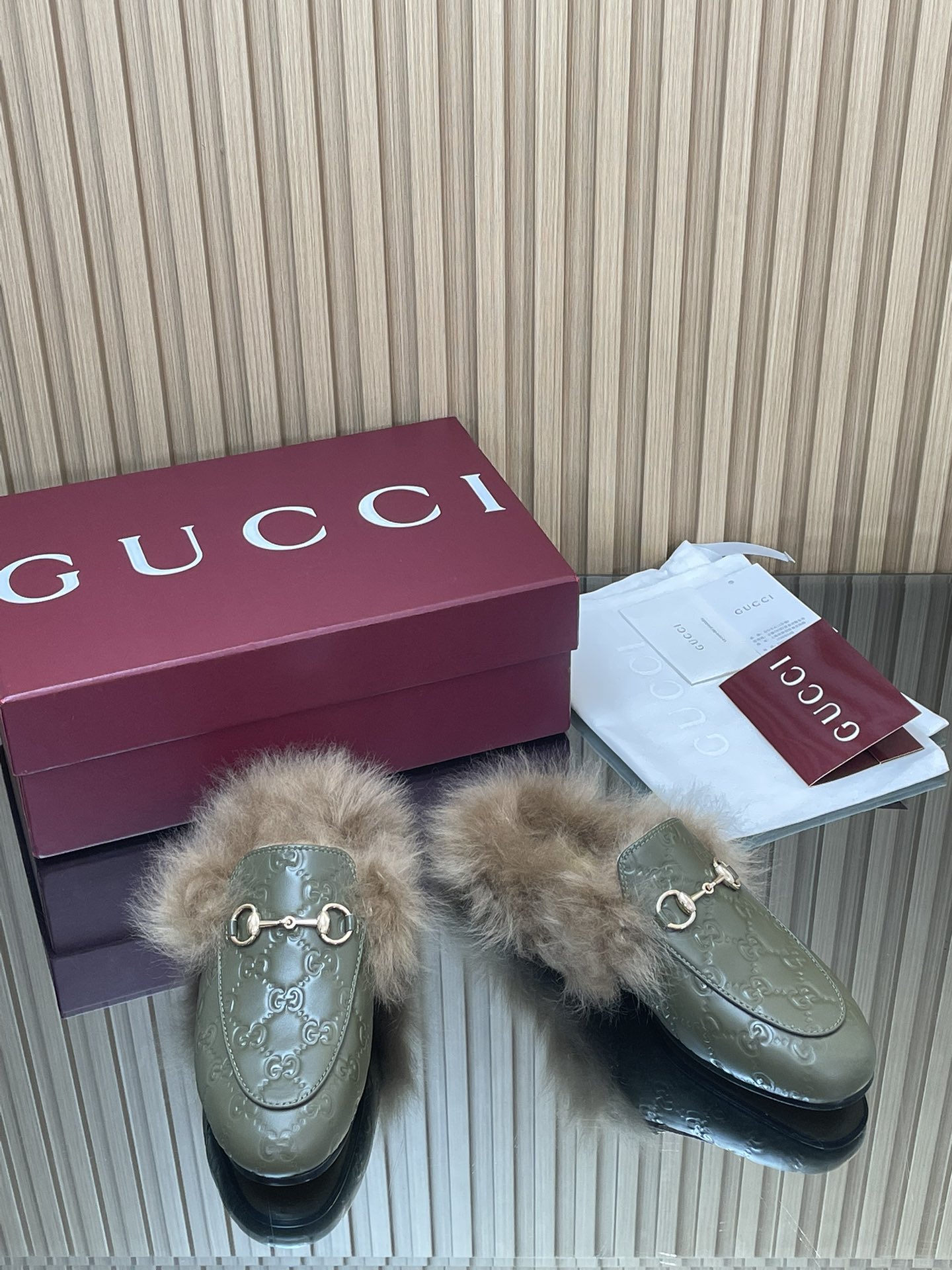 Gucci Jordaan GG Embossed Leather Mules with Horsebit Detail 4 i1759066966 2247 1