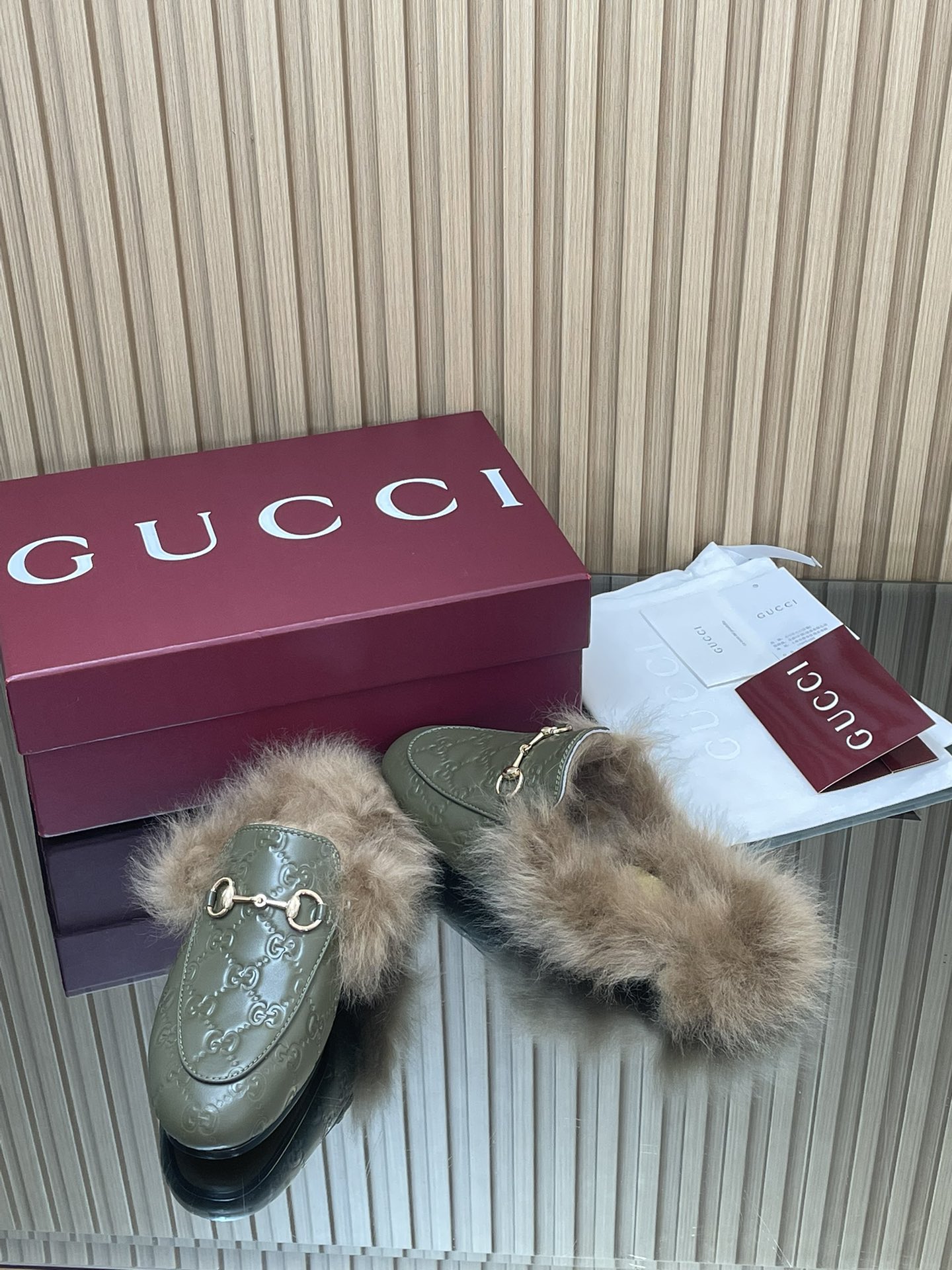 Gucci Jordaan GG Embossed Leather Mules with Horsebit Detail 9 i1759066966 5849 6