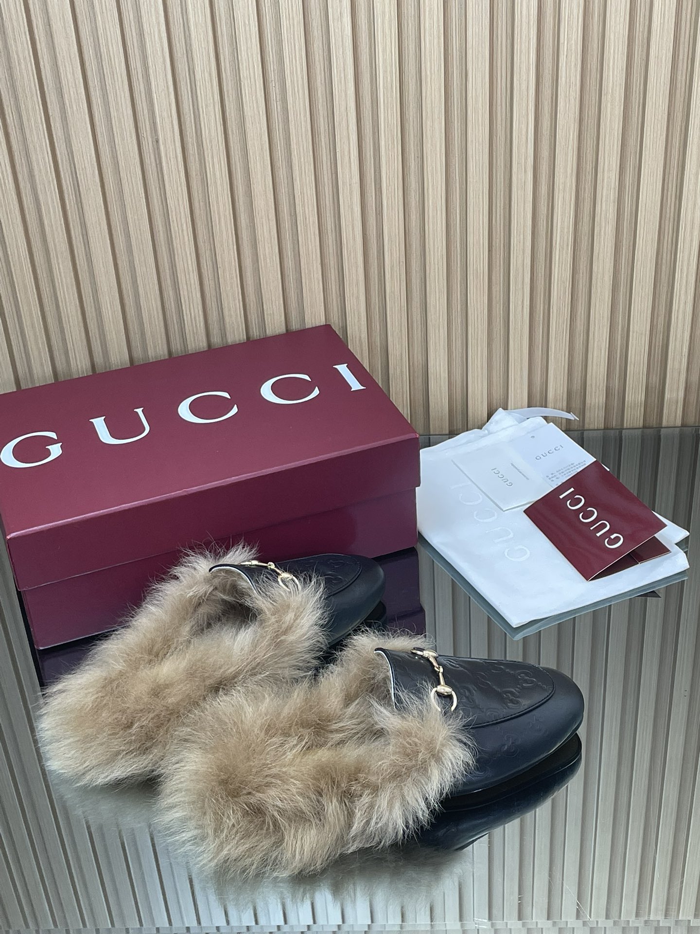 Gucci Jordaan GG Embossed Leather Mules with Horsebit Detail 8 i1759067044 879 6