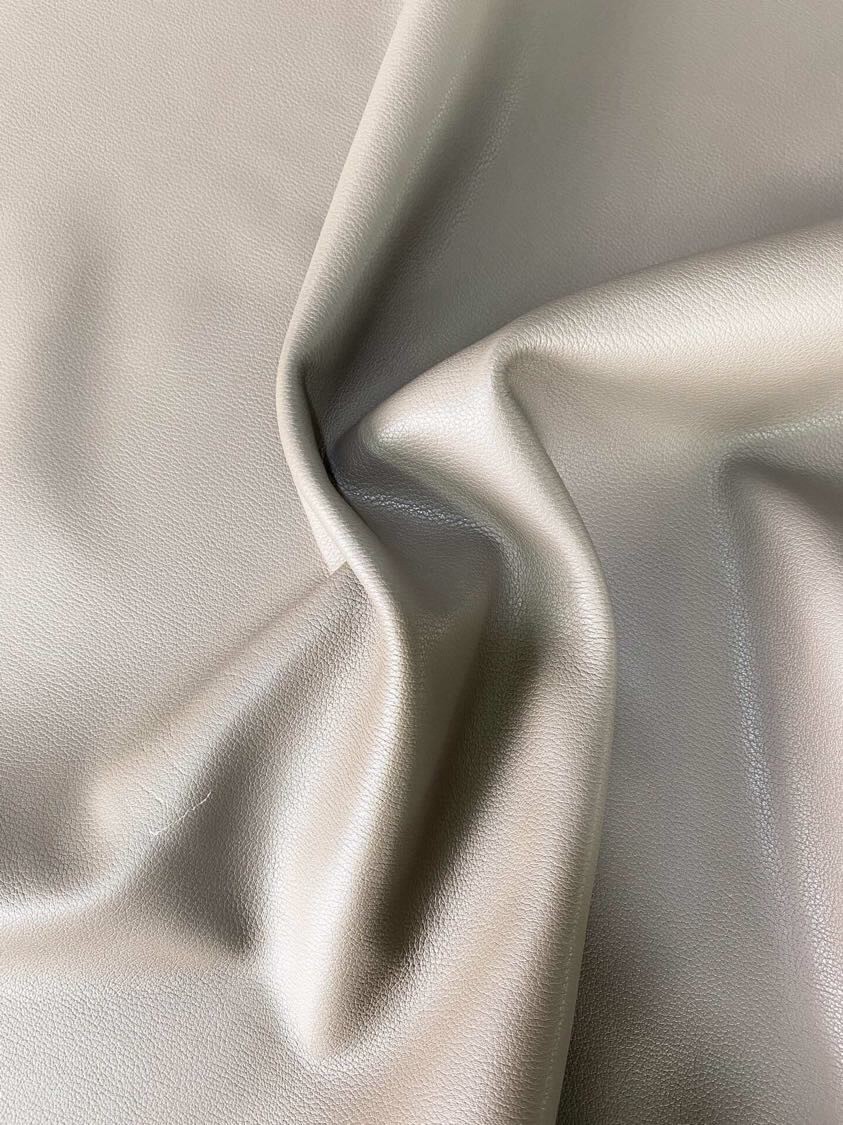 Celine Anyone who has bought one knows that there is really no difference between a Sangle bucket and a ZP bucket. They use original leather and