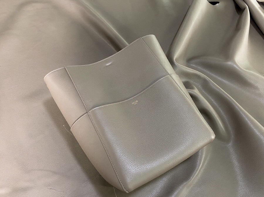 Celine Anyone who has bought one knows that there is really no difference between a Sangle bucket and a ZP bucket. They use original leather and
