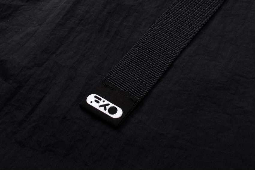 “Stone Island Tide-Proof Outdoors: 5-Minute Shorts for Men and Women” - 图片 7