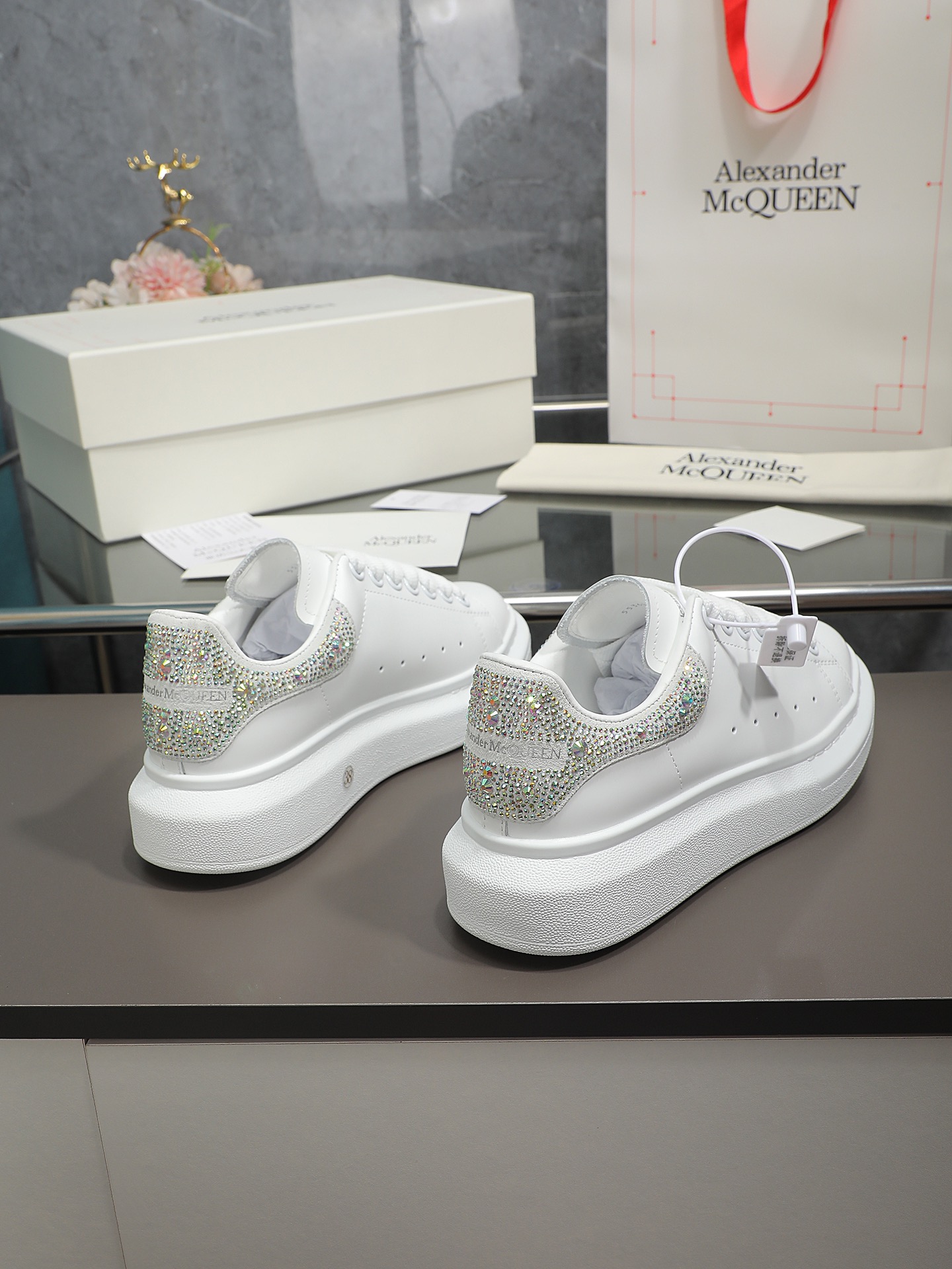 [McQueen Women