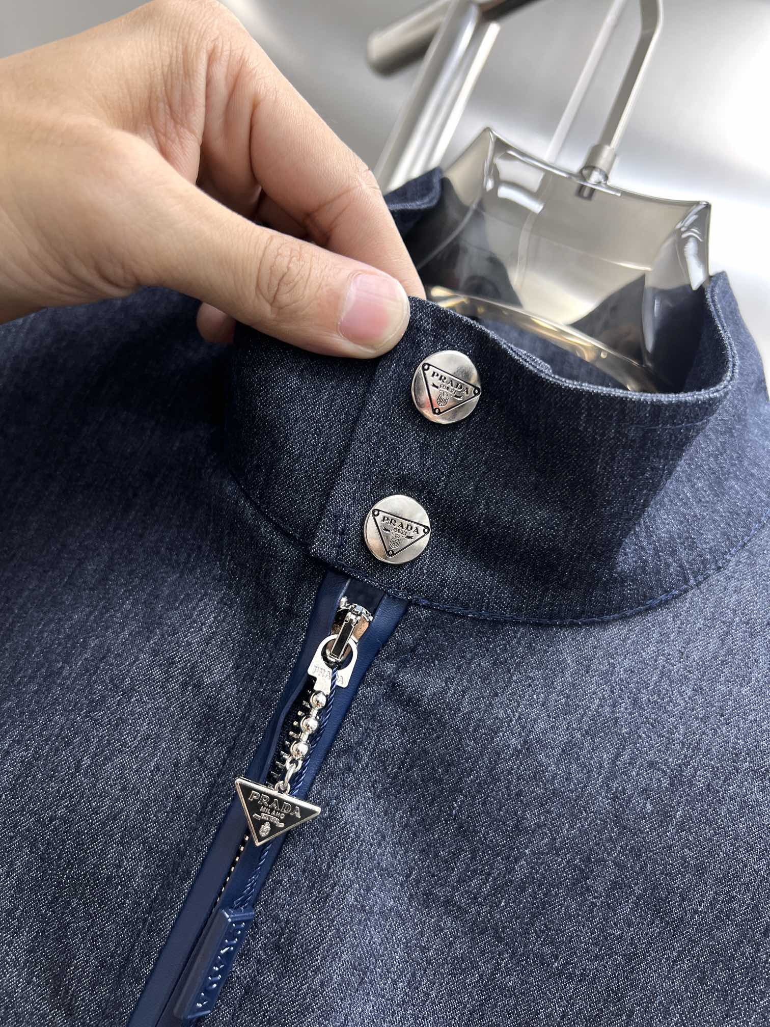 Prada 24 New Jackets: High-End Custom Quality for Every Tester - 图片 5