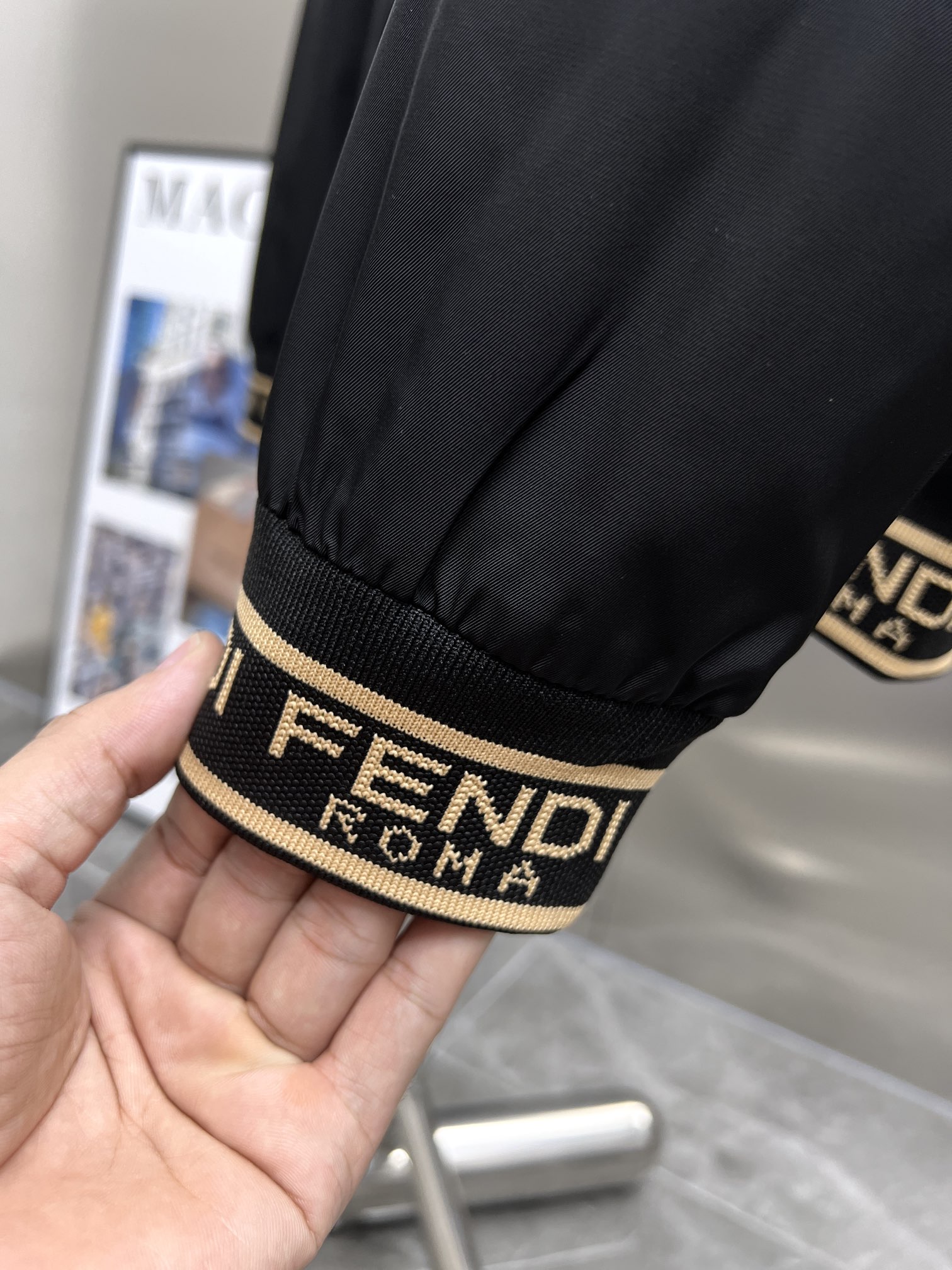 High-End Custom Fendi Baseball Jackets: Quality, Style, and Versatility - 图片 8
