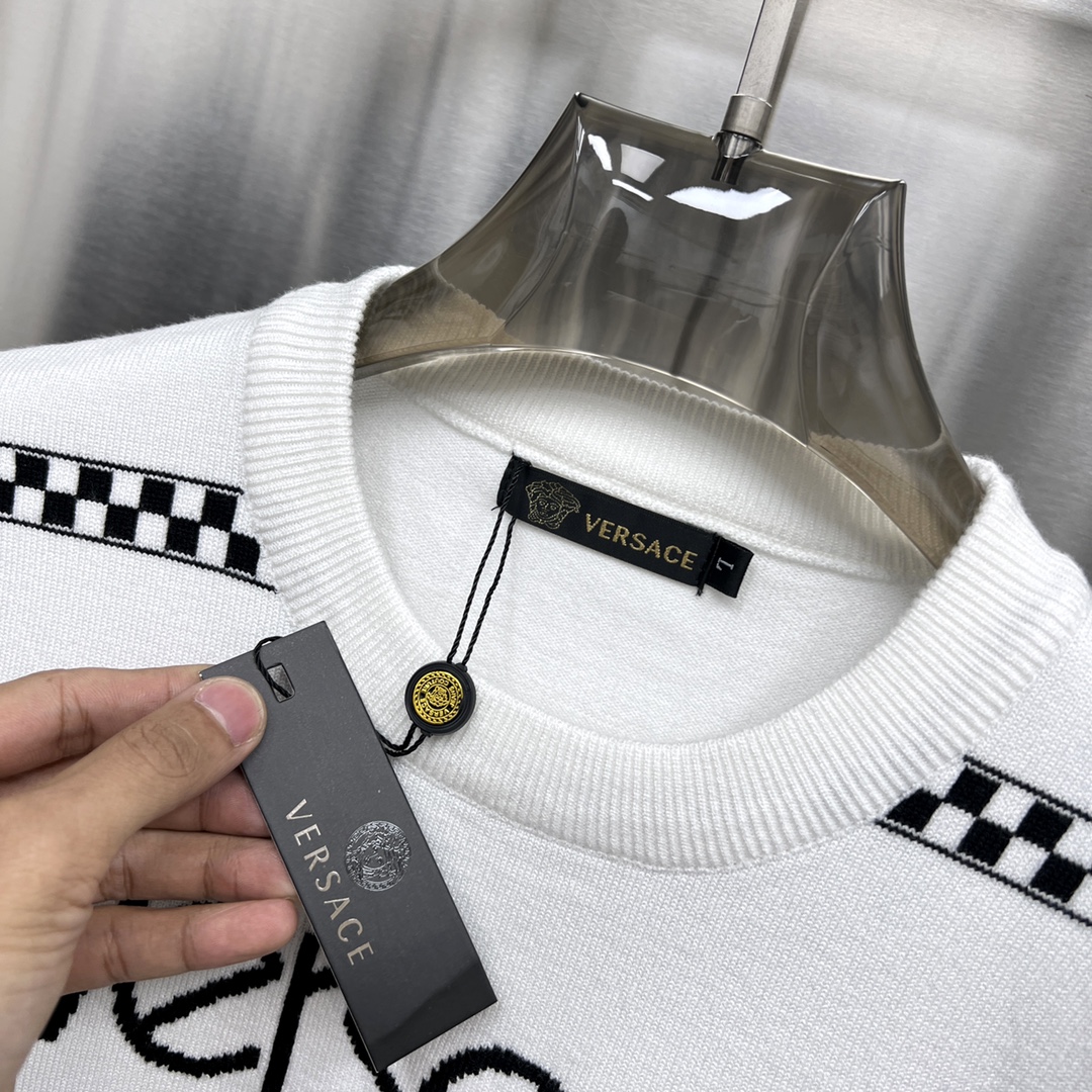 High-Quality Knitted Sweaters with Logo Signs, Durable and Versatile in Various Styles - 图片 4