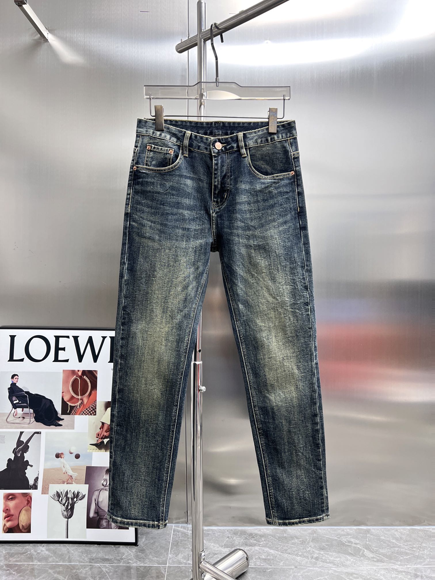 Gucci 2024 SS New Jeans: High-Quality Cotton Fabric with Unique Hardware, Sizes 28-36 - 图片 1