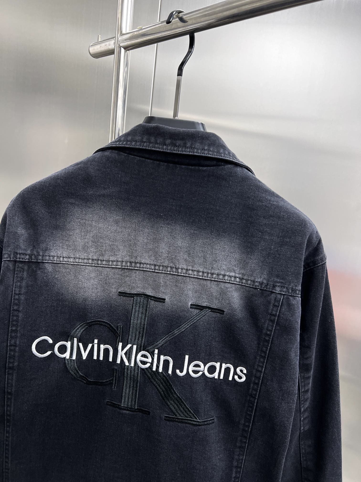 Limited Edition Velvet Cowboy Coats for Men and Women, Unique Fabric Development and Sophisticated Processing - 图片 4