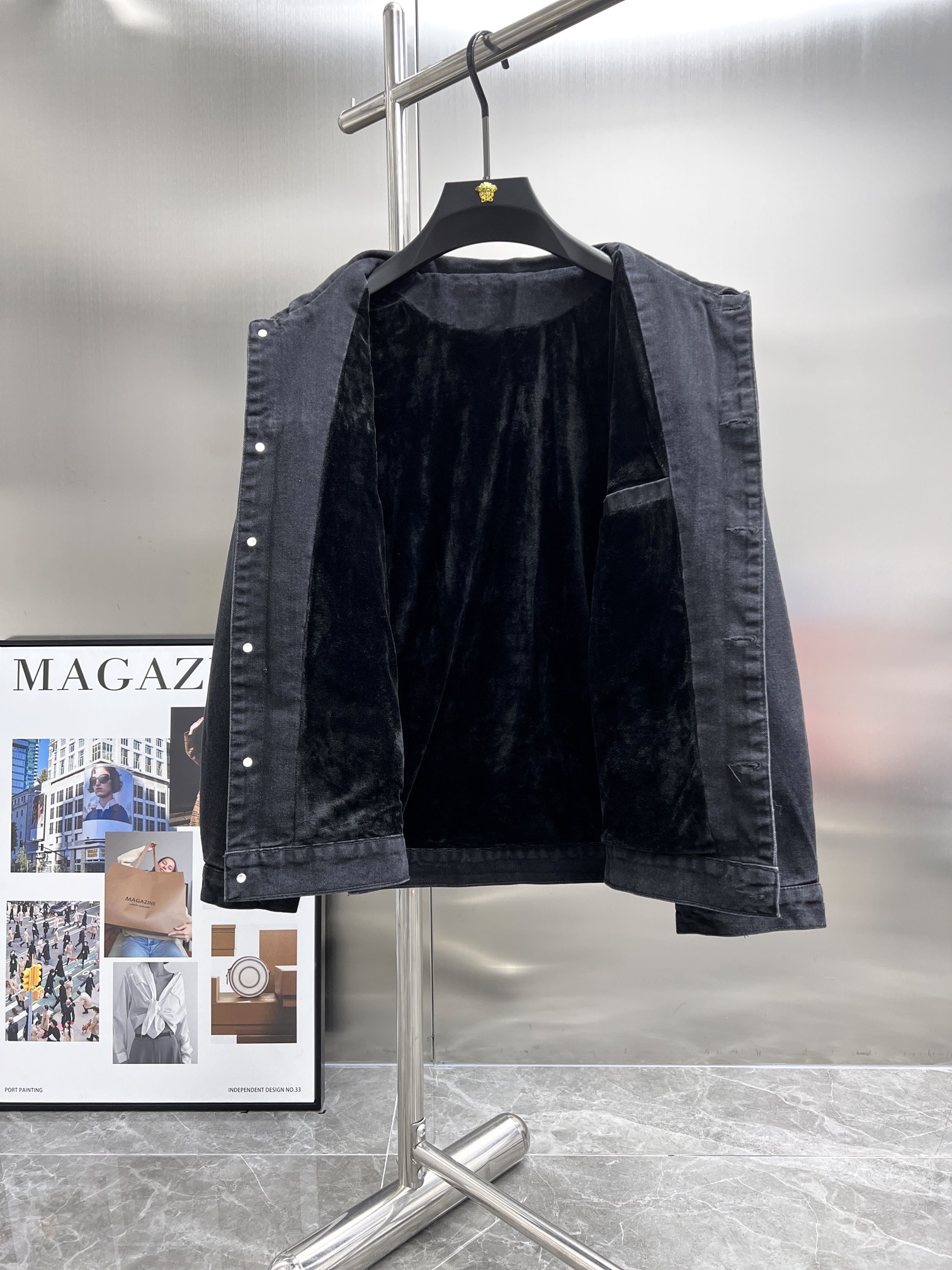 Limited Edition Velvet Cowboy Coats for Men and Women, Unique Fabric Development and Sophisticated Processing - 图片 2