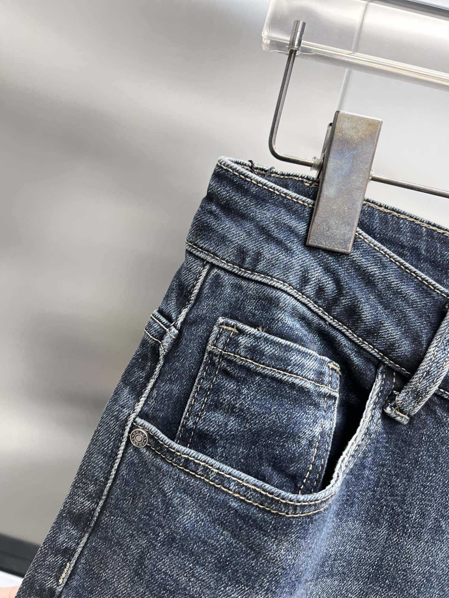 Gucci 2024 Ss Jeans: Hipster’s Must-Have with High-Quality Cotton Fabric - 图片 4