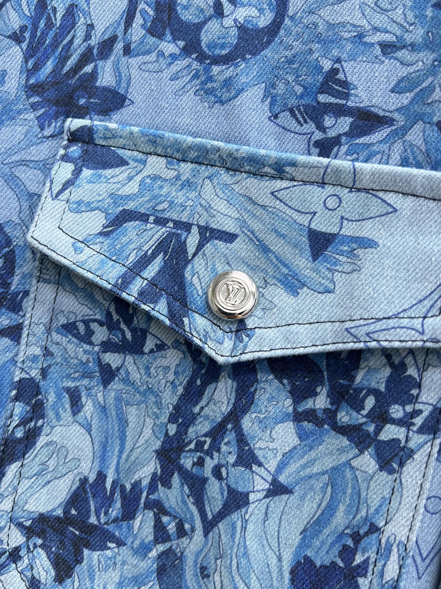 Louis Vuitton Camisa Vaquera con Estampado Floral para Hombre, Diseño Exclusivo 9 i1750315655931 5803 0 7