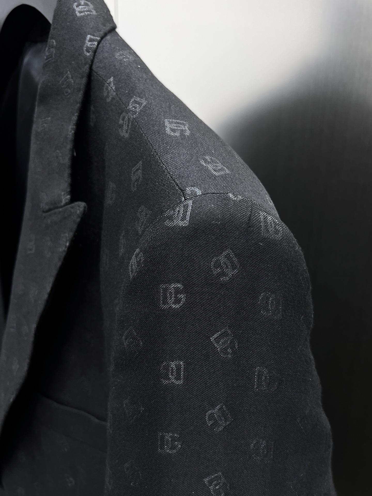 Elegante Traje Dolce & Gabbana con Diseño DG para Hombre 9 i1754114551245 995 0 7