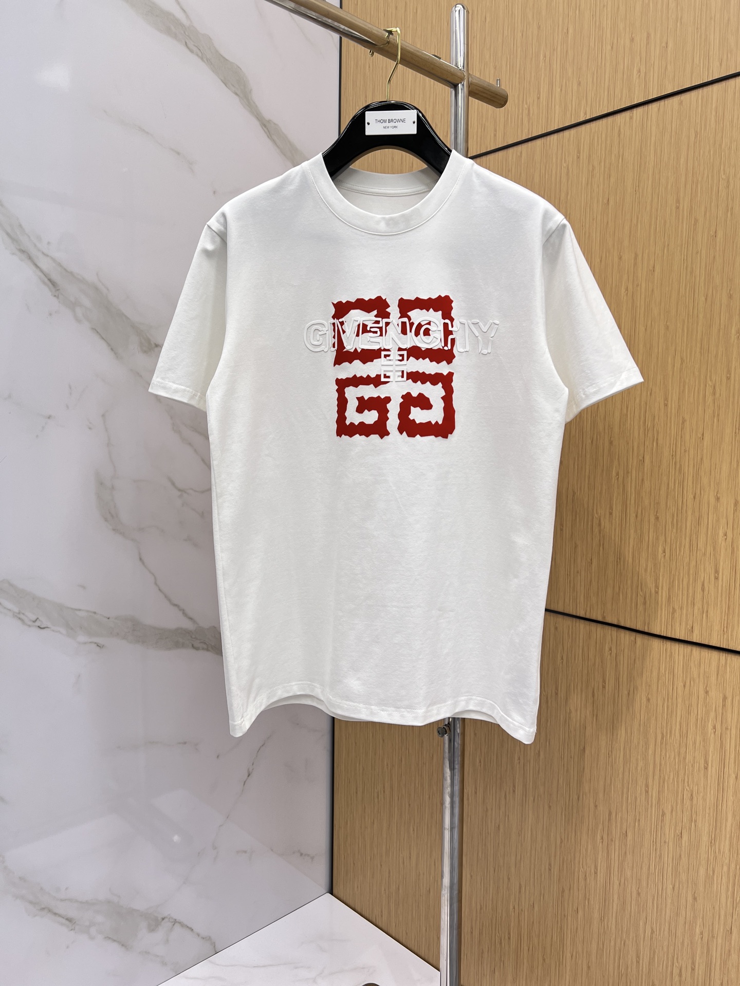 P125 Givenchy🌟¡Nueva camiseta de manga corta con cuello redondo y mostrador de debut, diseño personalizado de alta gam…