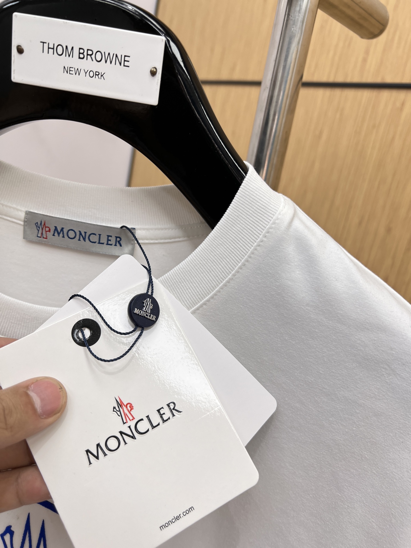 몽클레어 여성 크루넥 반팔 티셔츠 88865 이미지 4